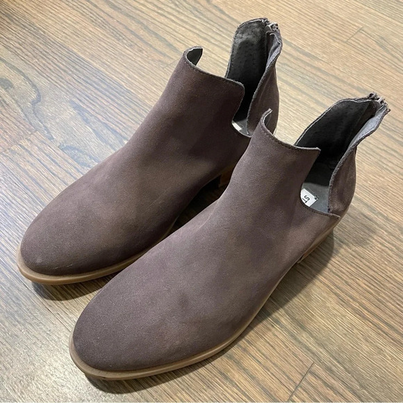 Steve Madden Laramie Suede Ankle Booties size 10 Back Zipper - Picture 3 of 11